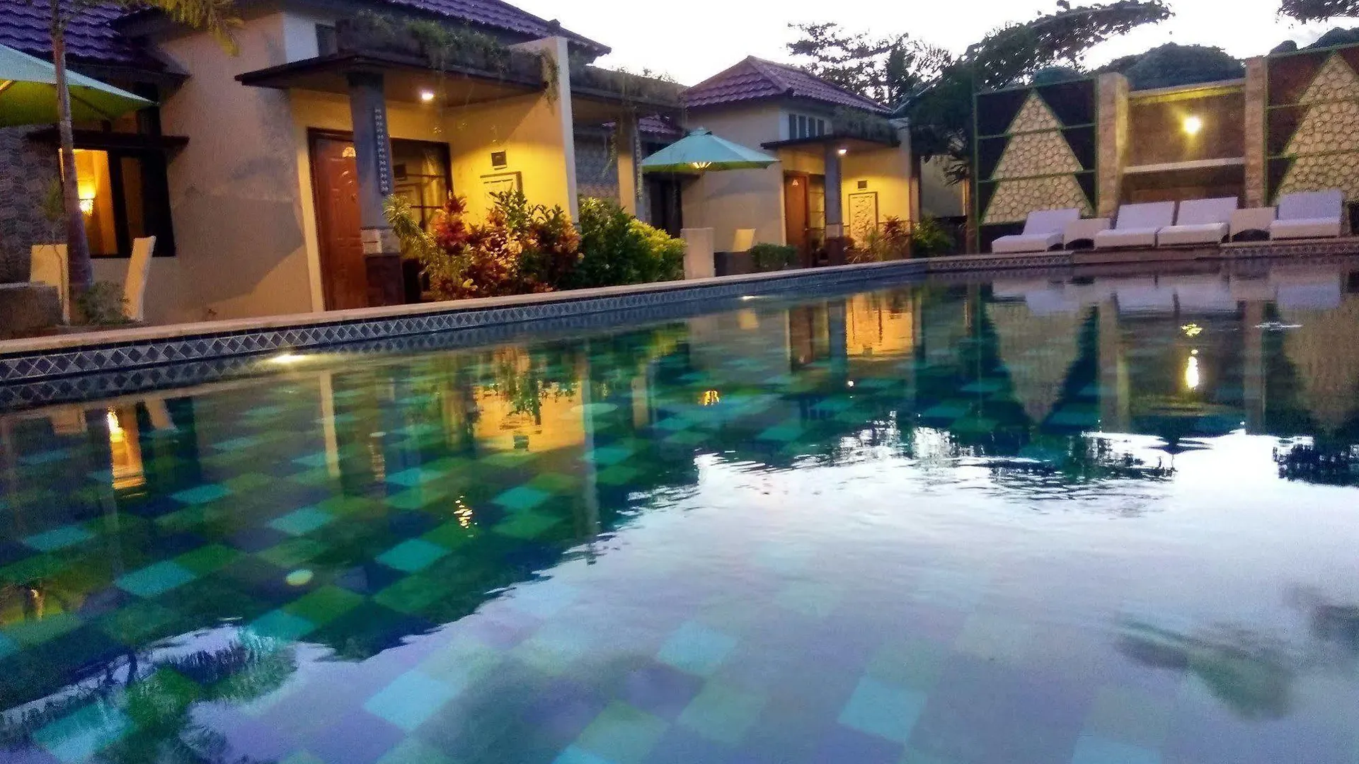Hawaii Bali Villa Sanur  0*, Denpasar (Bali) Indonesia